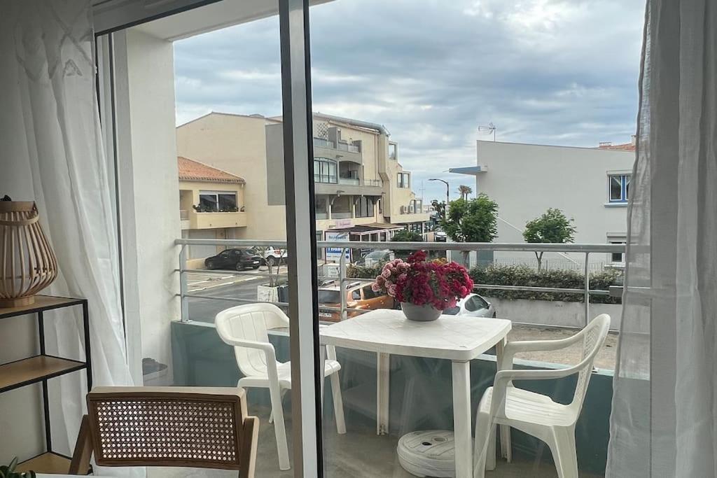 Appartamento Beau Soleil N 18 Port-la-Nouvelle Esterno foto